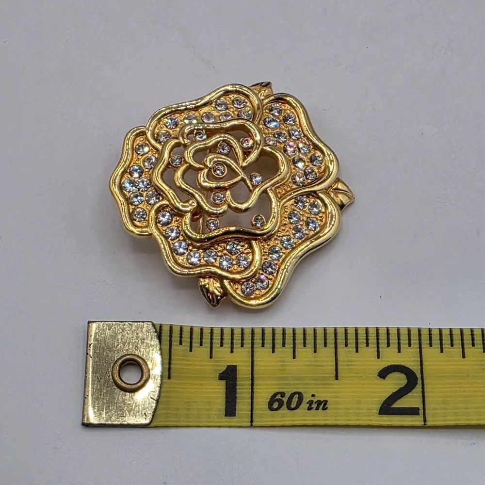Sparkling Rose Brooch Pin Rhinestone Gold Tone Flower Statement Jewelry Openwork